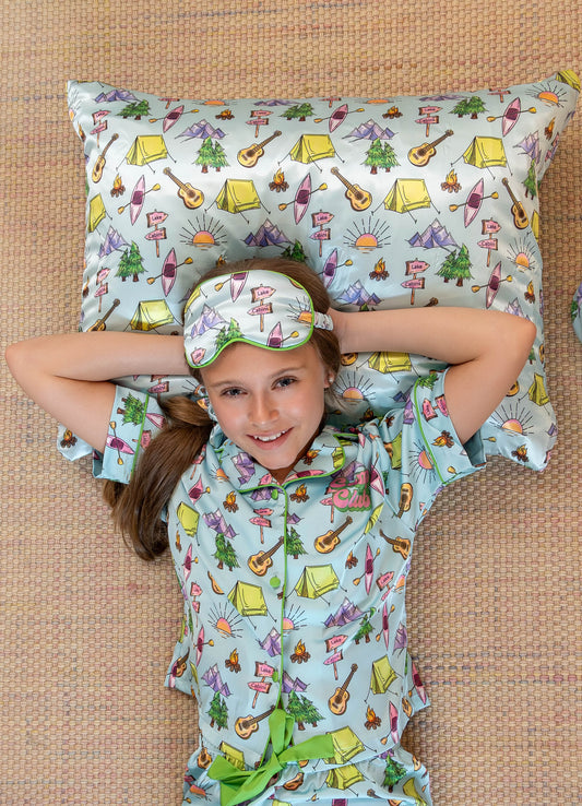 Cozy Club, Camp Club