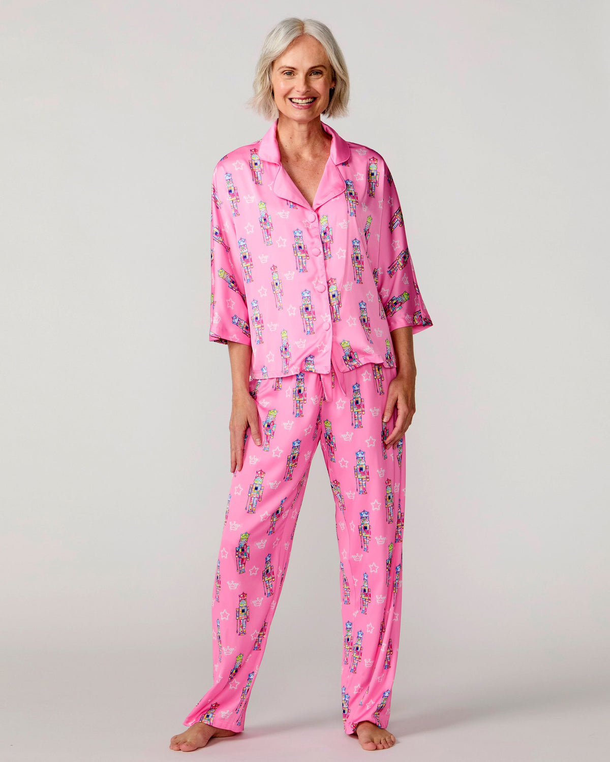 Graffiti Nutcracker Silky 3/4 Sleeve Pant Set, Pink