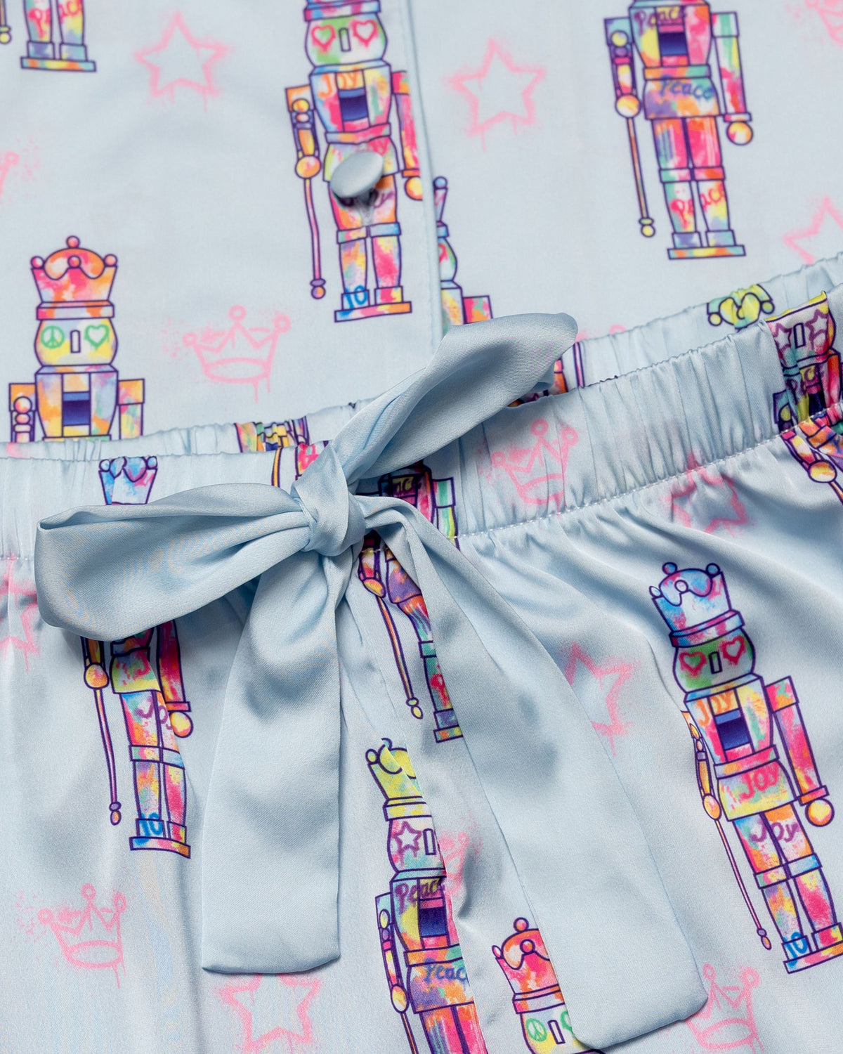 Graffiti Nutcracker Silky 3/4 Sleeve Pant Set, Blue