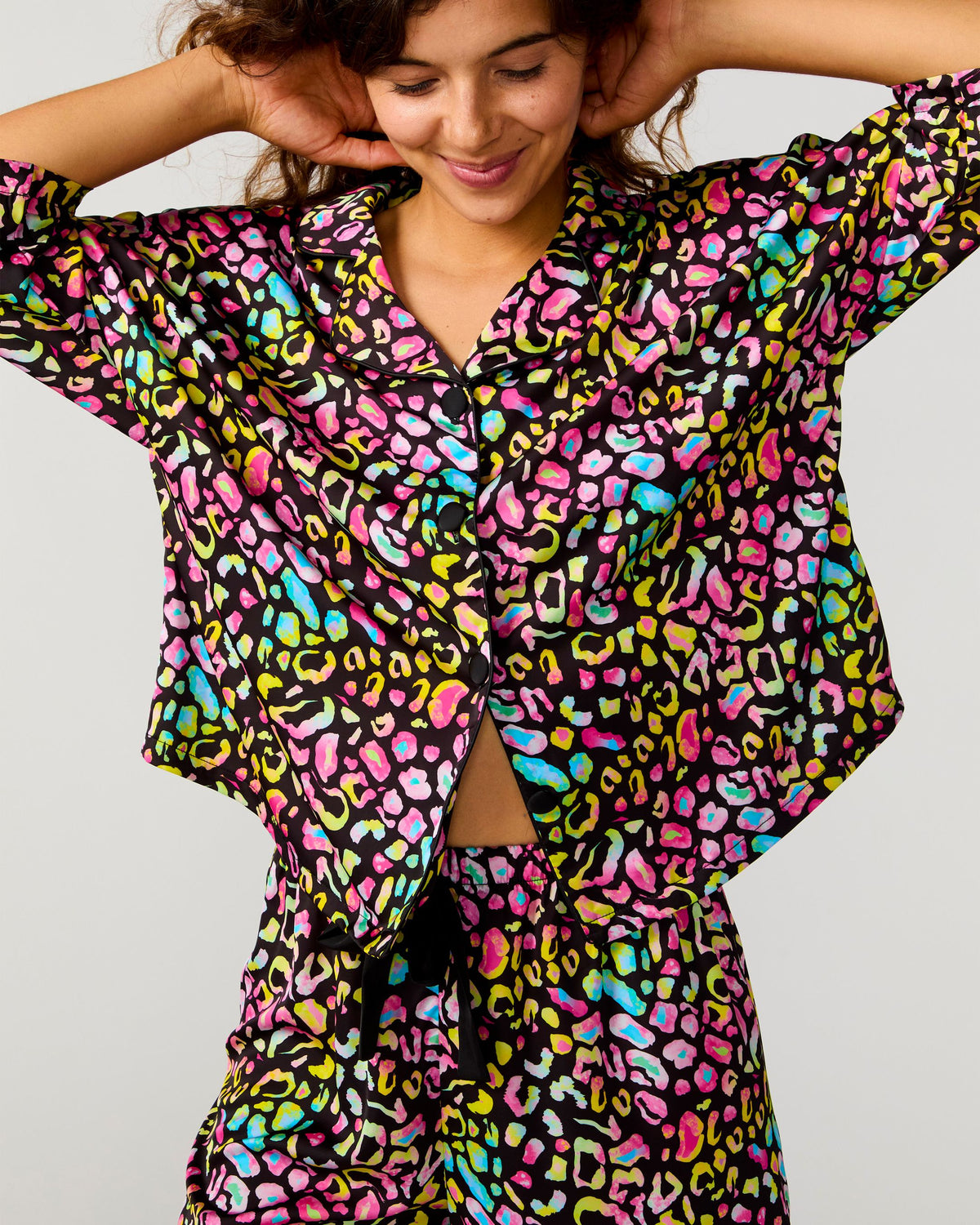 Bright Animal Silky 3/4 Sleeve Short Set