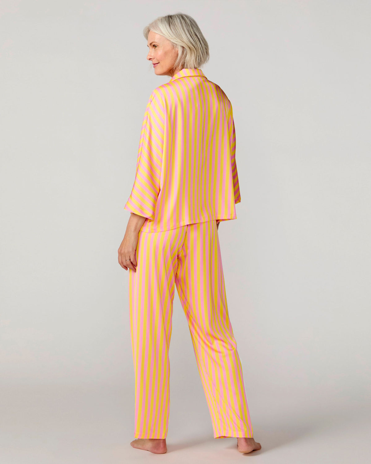Sunshine Club Silky 3/4 Sleeve Pant Set