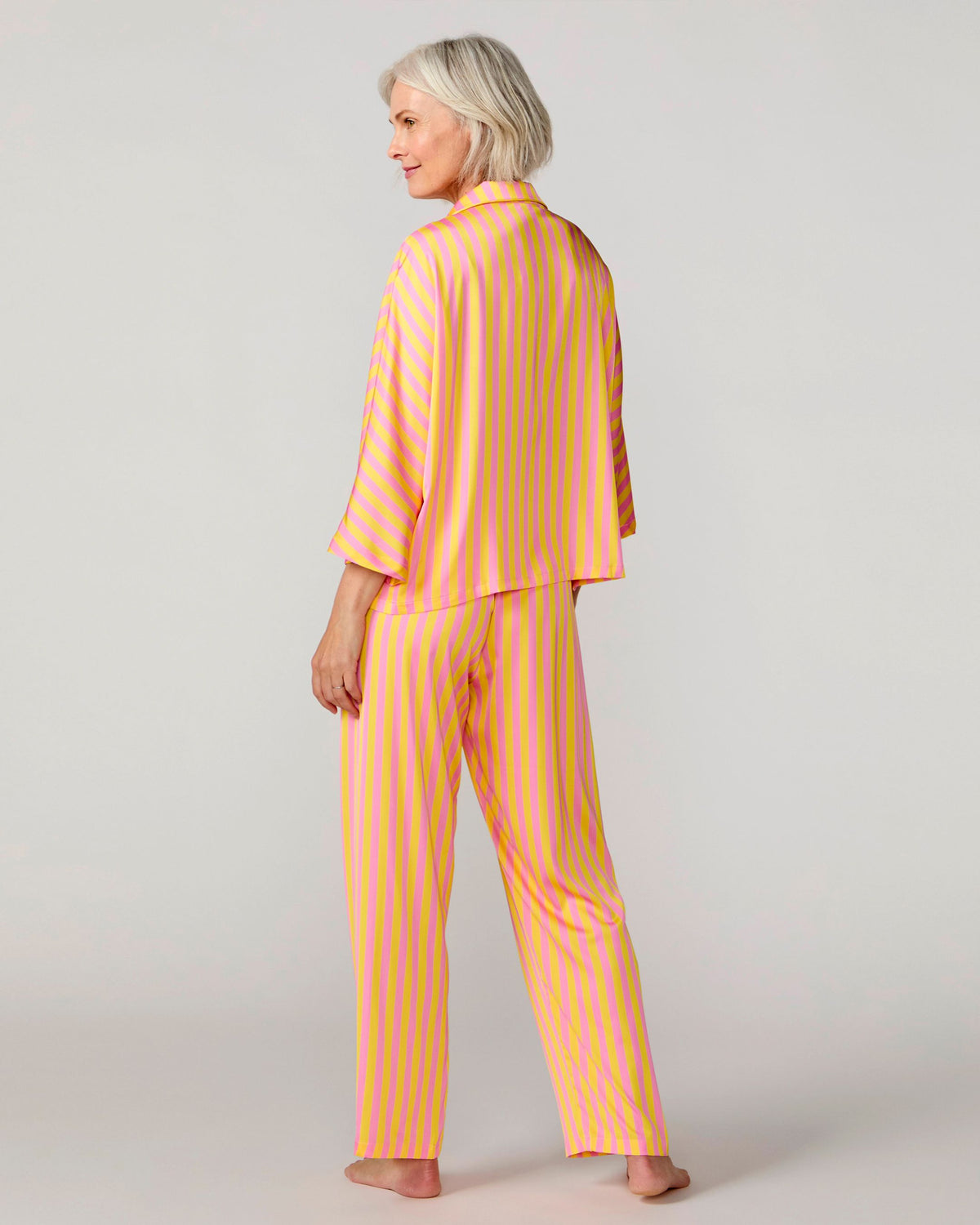 Sunshine Club Silky 3/4 Sleeve Pant Set