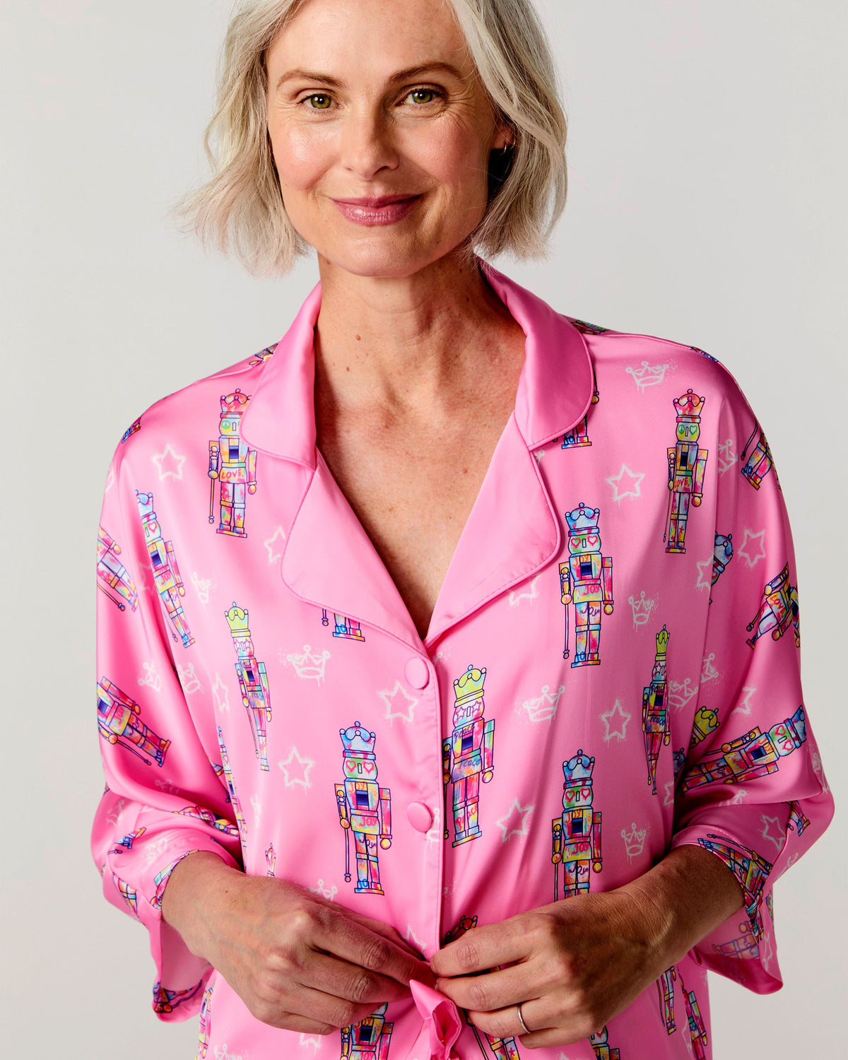 Graffiti Nutcracker Silky 3/4 Sleeve Pant Set, Pink