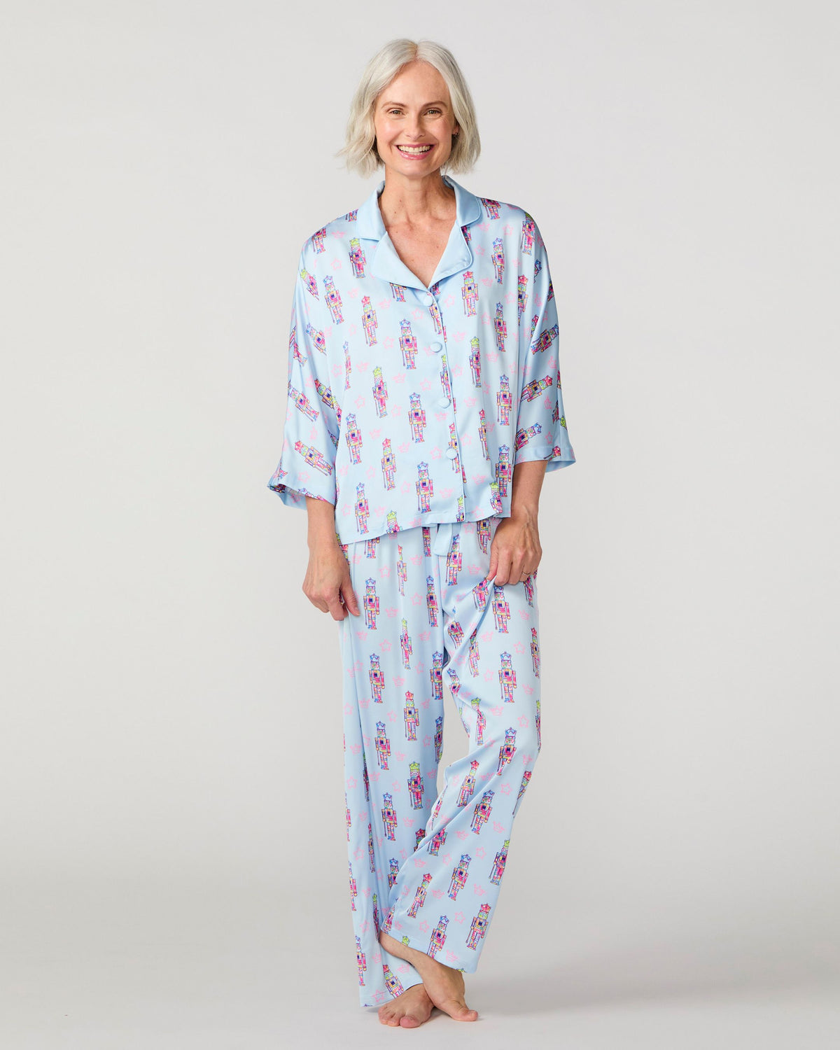 Graffiti Nutcracker Silky 3/4 Sleeve Pant Set, Blue
